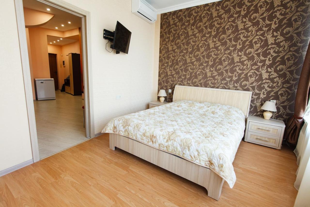 Sun City Apart Hotel Dnepropetrovsk Exterior foto